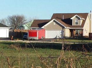 7544 Stanton Ave, Rockford, IL 61109