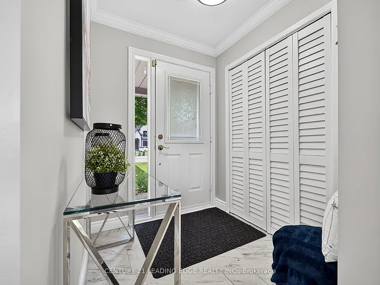 4012 Ellesmere Rd — Photo 4