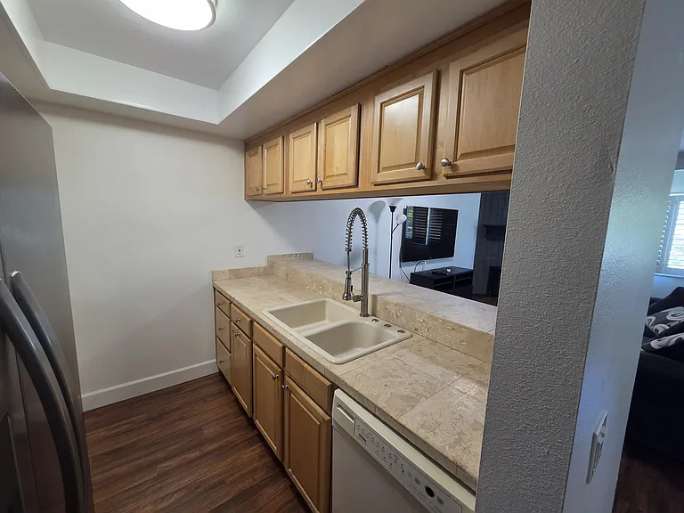 196 S Pierce St #196 — Photo 16