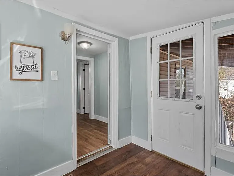 2512 Ramona St — Photo 21