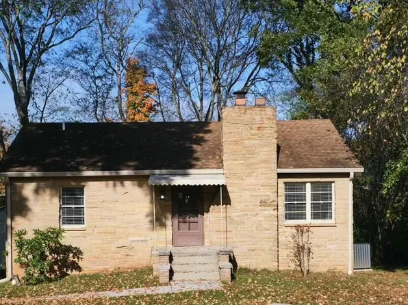 1313 W Broadway Ave, Maryville, TN 37801