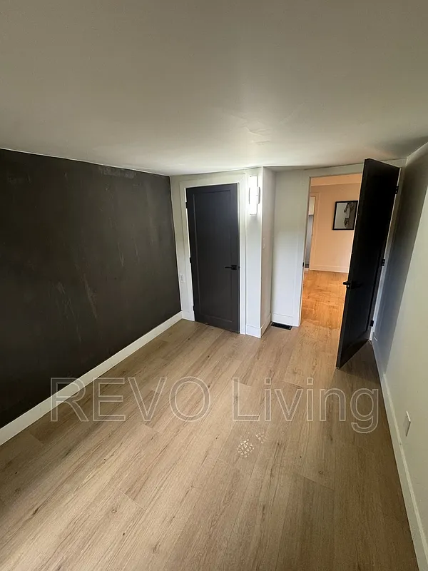 2 bed, 1.0 bath, $1,599 — Photo 2