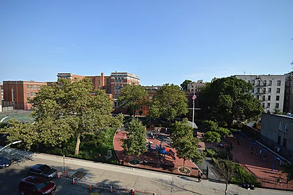 Rented by Simply Brooklyn Realty Inc | media 18