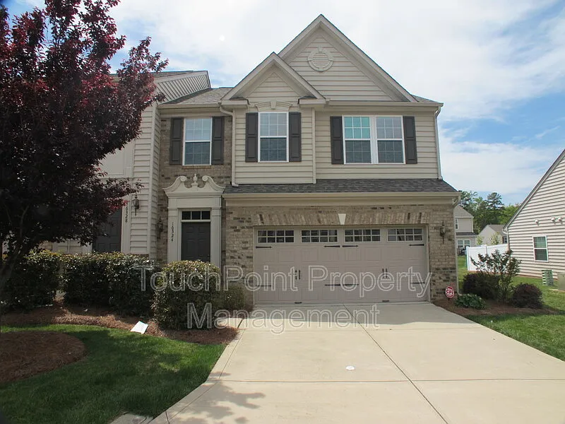 16324 Magnolia Woods Ln