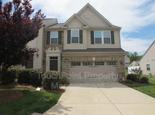 16324 Magnolia Woods Ln, Charlotte, NC 28277