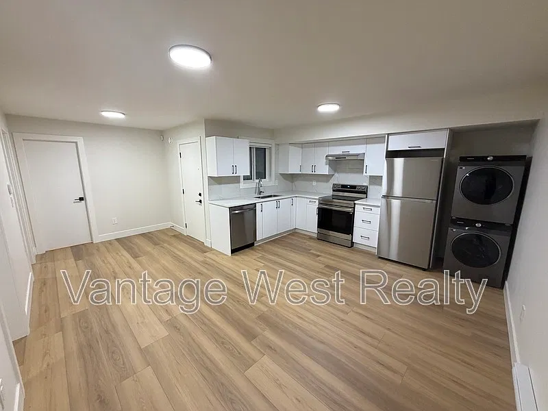 2 bed, 1.0 bath, $1,995 — Photo 3