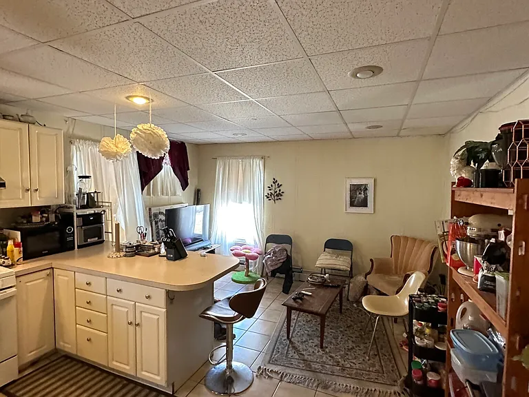 569 Cambridge St #569 — Photo 3