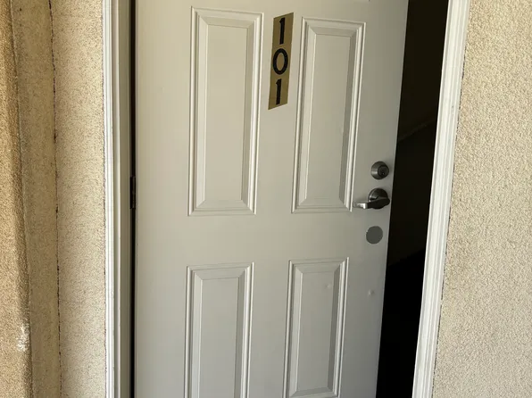 5321 Auckland Ave, North Hollywood, CA 91601