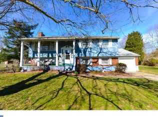 8 Fort Donelson Rd, Pennsville, NJ 08070