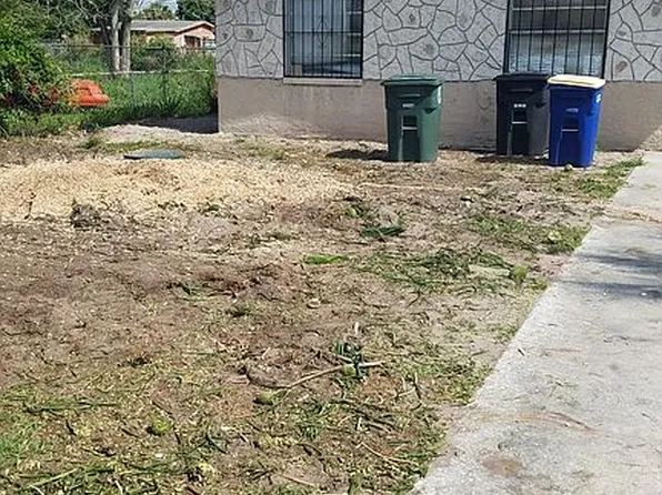 3002 Avenue Q, Fort Pierce, FL 34947