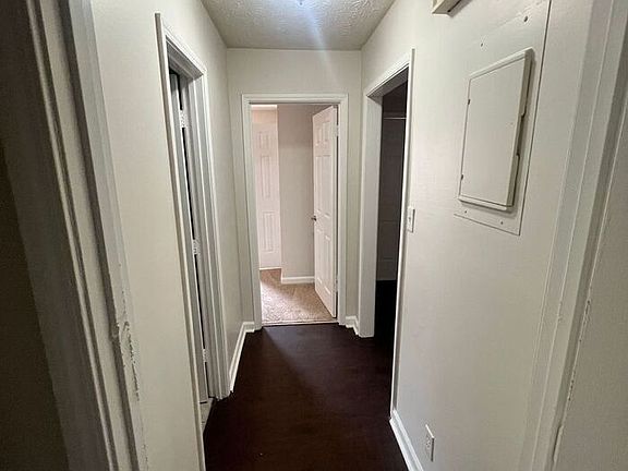 5th image of 3127 Sarah Lou Dr