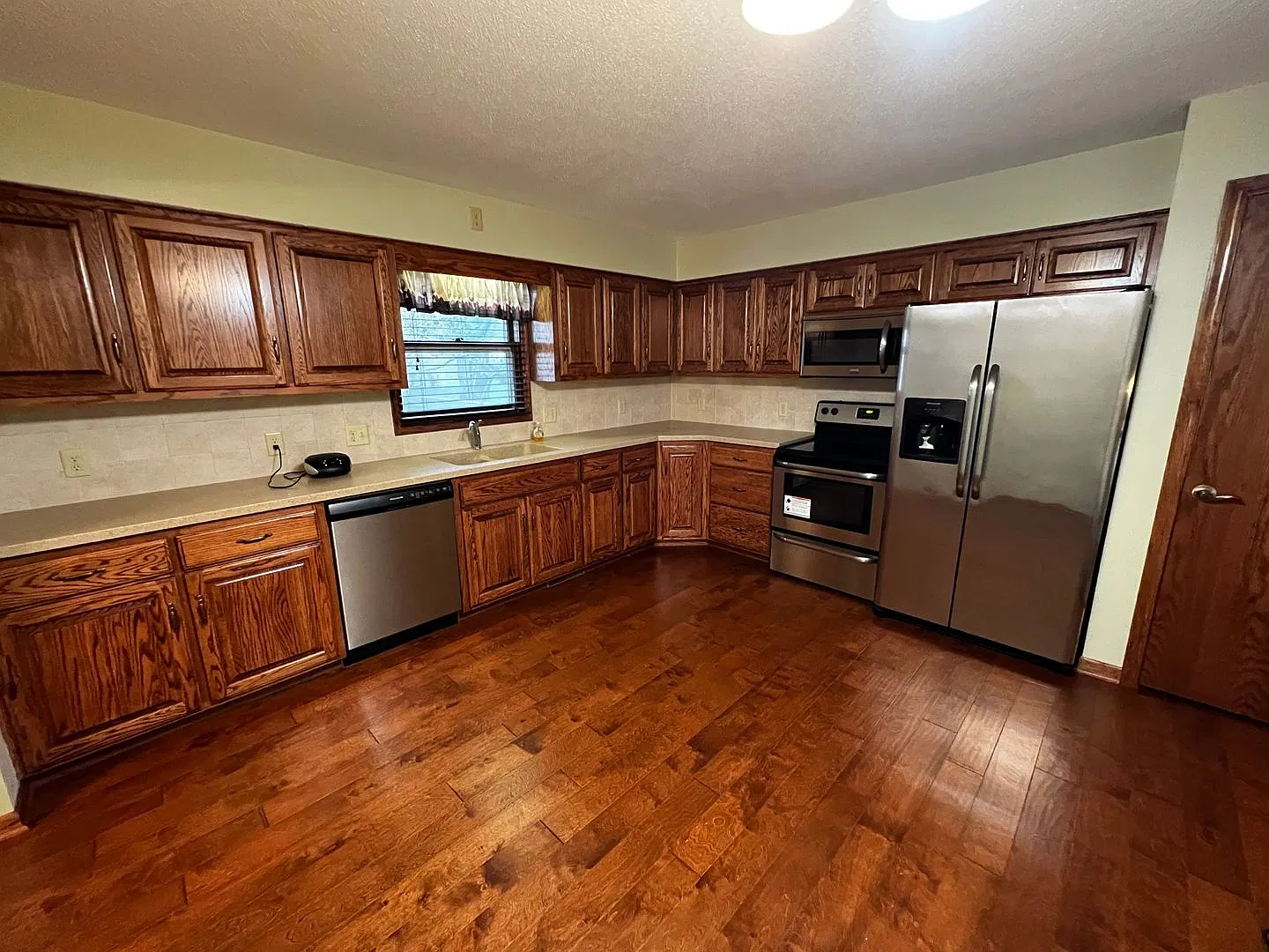 East Council Bluffs 3BD/3BA Split-Level House — Photo 4