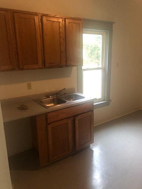 1st image of 94 Cleveland Ave