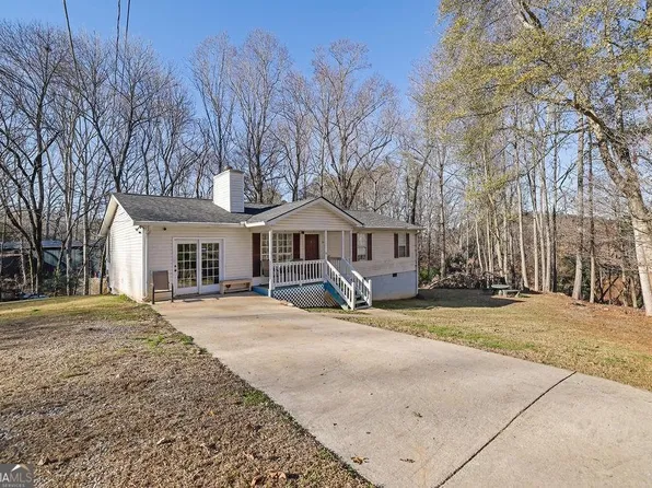 3441 Carolyn St, Gainesville, GA 30504