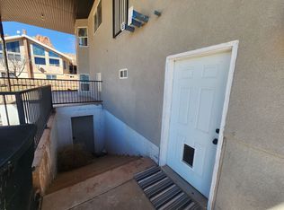 725 N Willow St, Hildale, UT 84784