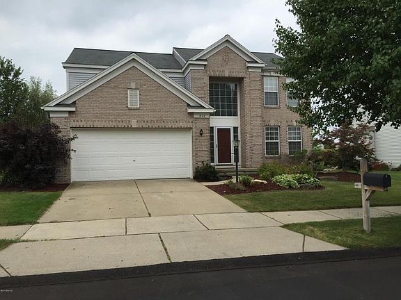 3rd image of 1940 Hollow Creek Dr SE