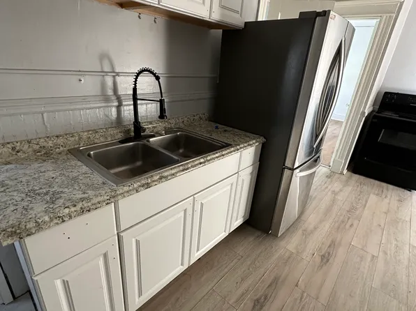 79 Wall St #3, Waterbury, CT 06705