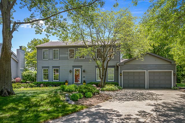 1st image of 279 Adler Dr