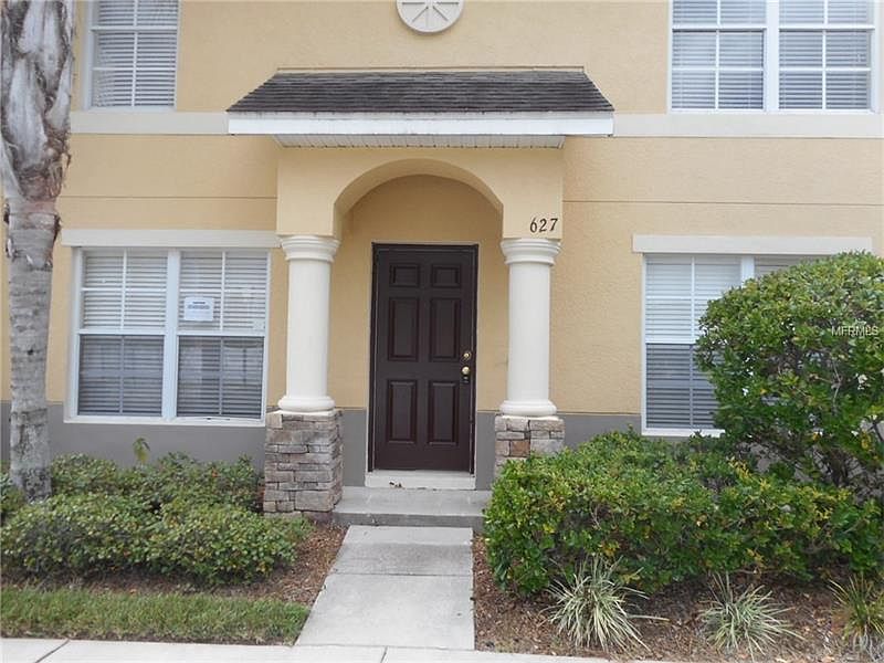 1st image of 627 Sandstone St #627