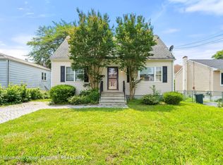367 Beverly Dr, Keyport, NJ 07735