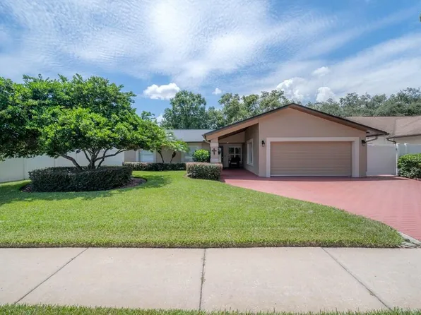 504 Justice Dr, Tampa, FL 33613