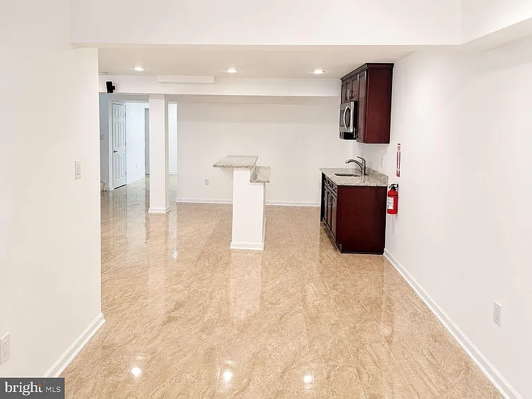 12489 Pfitzner Ct — Photo 28