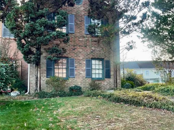 727 Olde Greenwich Cir, Fredericksburg, VA 22408