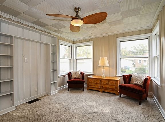 5th image of 9239 S Millard Ave