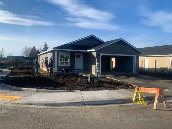 7951 Jacqueline Way, White City, OR 97503