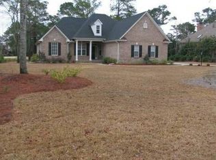 105 Ravenswood Rd, Hampstead, NC 28443