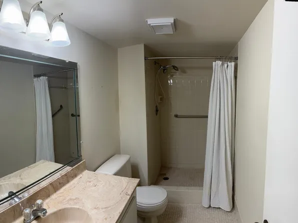 14723 Cumberland Drive #403, Delray Beach, FL 33446