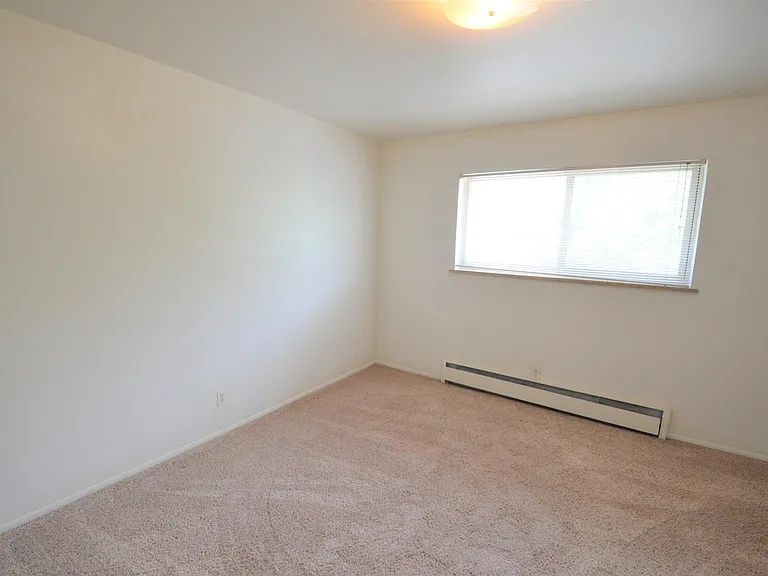 3150 Madison Ave #8 — Photo 11