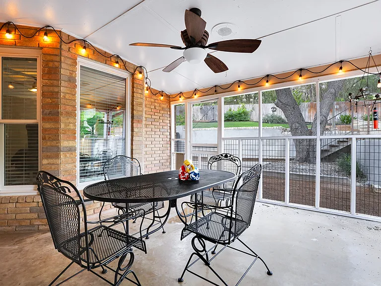 4023 Midvale Dr — Photo 21
