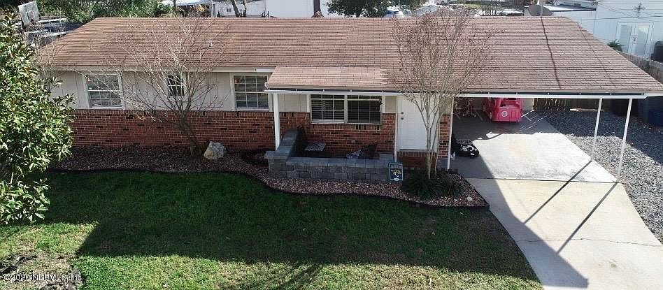 1st image of 180 Lester Dr