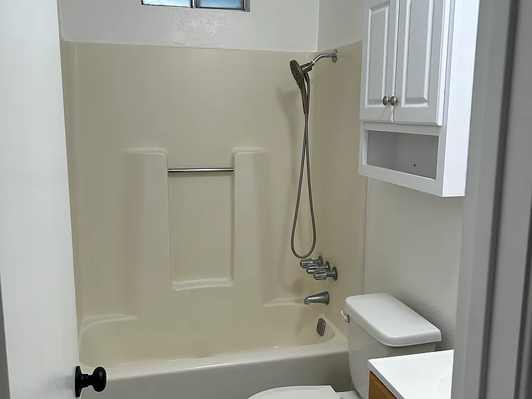 208 N H St #3 — Photo 8