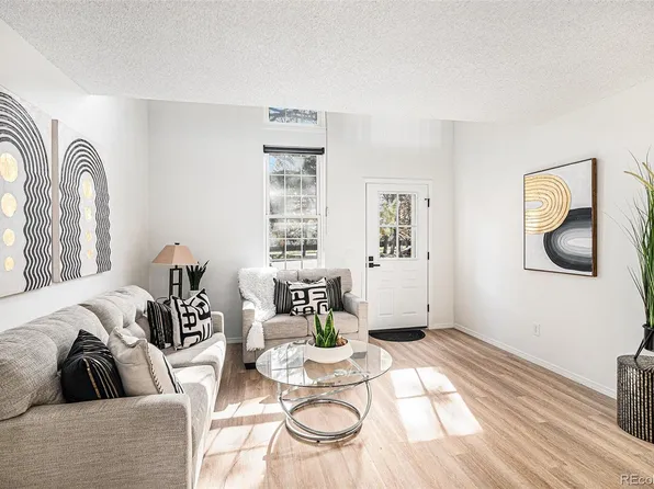 3231 S Estes Street, Lakewood, CO 80227