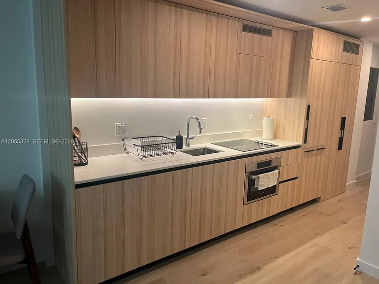 225 N Miami Ave #2310 — Photo 27