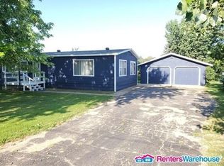 21 6th Ave SE, Saint Stephen, MN 56375