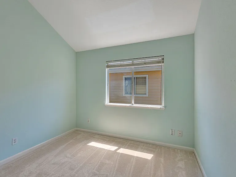 33252 Jamie Cir — Photo 3