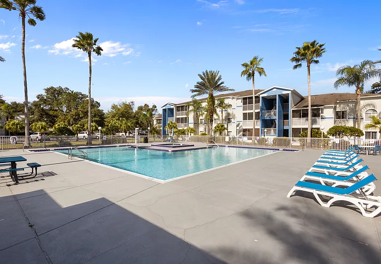 The Landings At Cypress Meadows — Photo 20