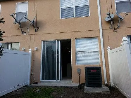 5326 Paradise Cay Cir — Photo 9