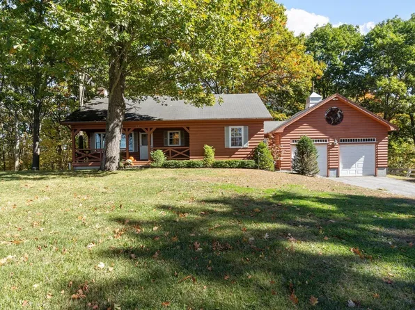 11 Woods Rd, Westminster, MA 01473