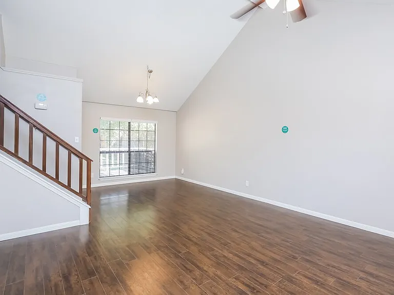 3725 Whitefern Dr — Photo 6