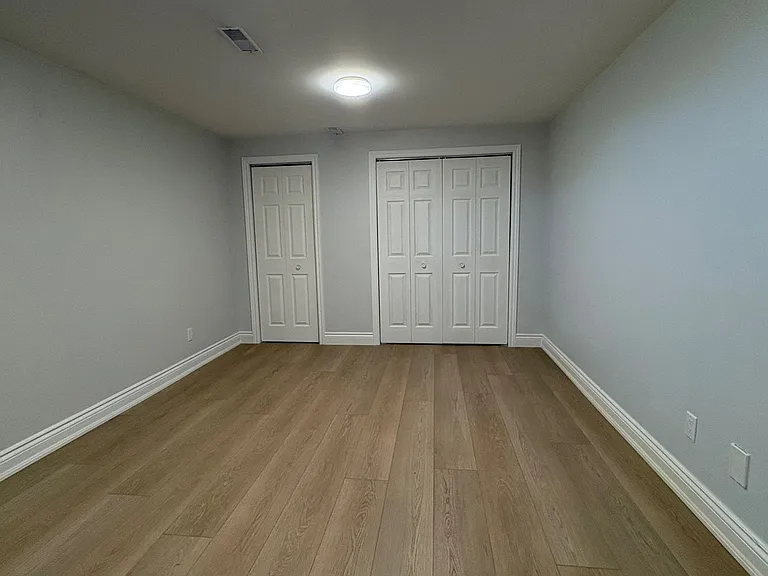 8 Whitney Ct — Photo 19