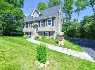 8 Cote Cir, Raymond, NH 03077