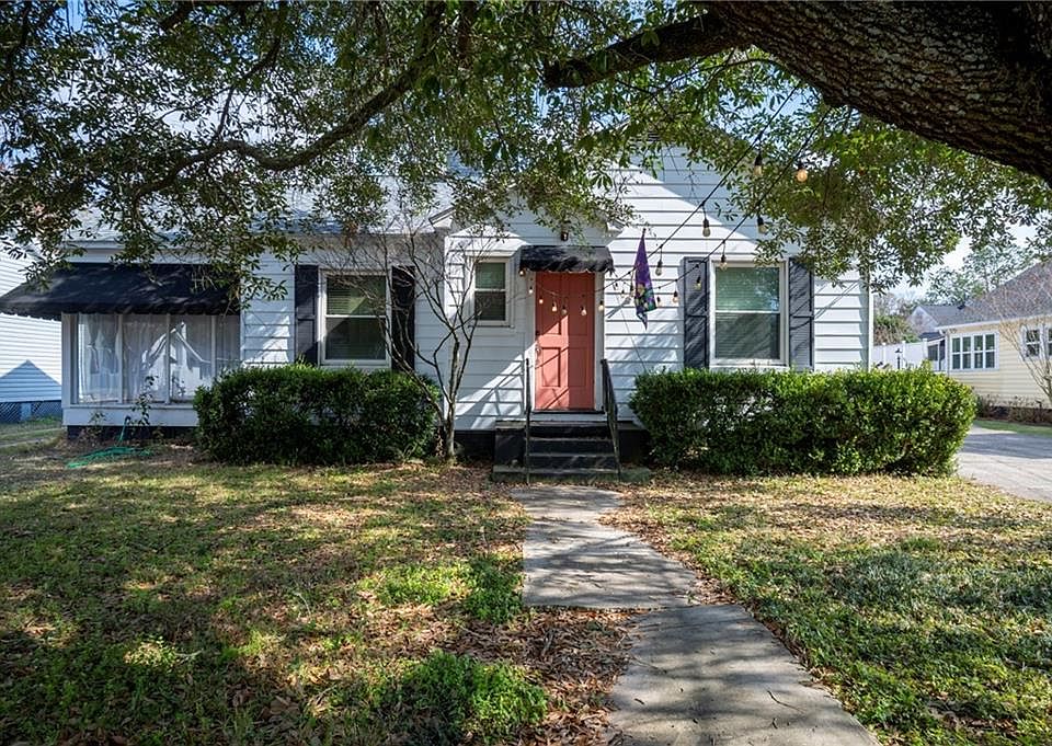 1st image of 115 S Fulton St