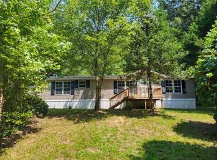 126 Loggins Trl, Commerce, GA 30529