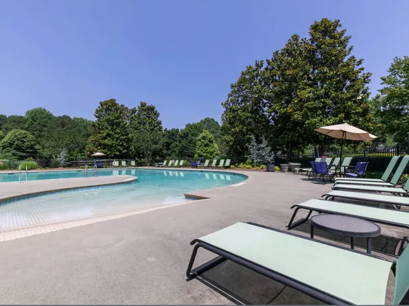 Villages of East Lake