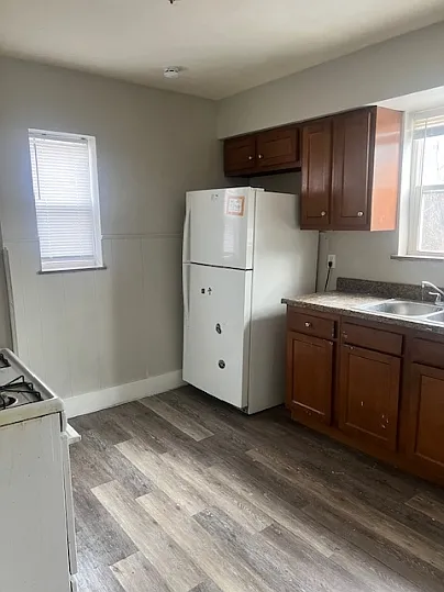 6114 Argus Rd — Photo 2
