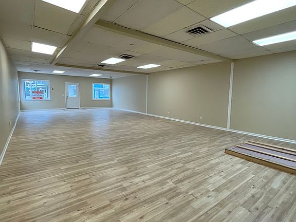 2nd image of 331 Commercial St #331
